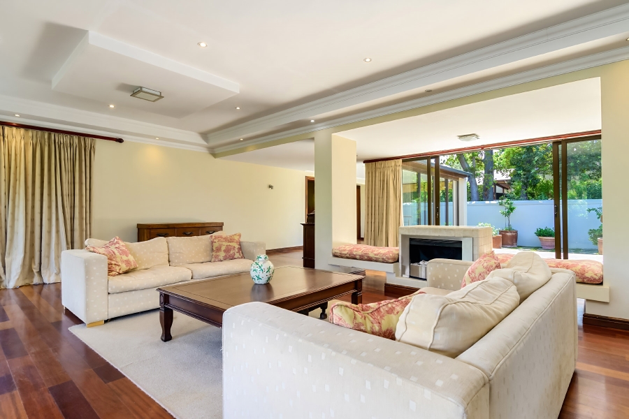 4 Bedroom Property for Sale in High Constantia Western Cape